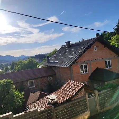 Blazuj House 2 Bedrooms * Osenjace